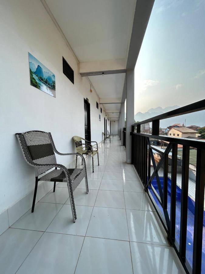Vang Vieng Backpackers Hostel Esterno foto