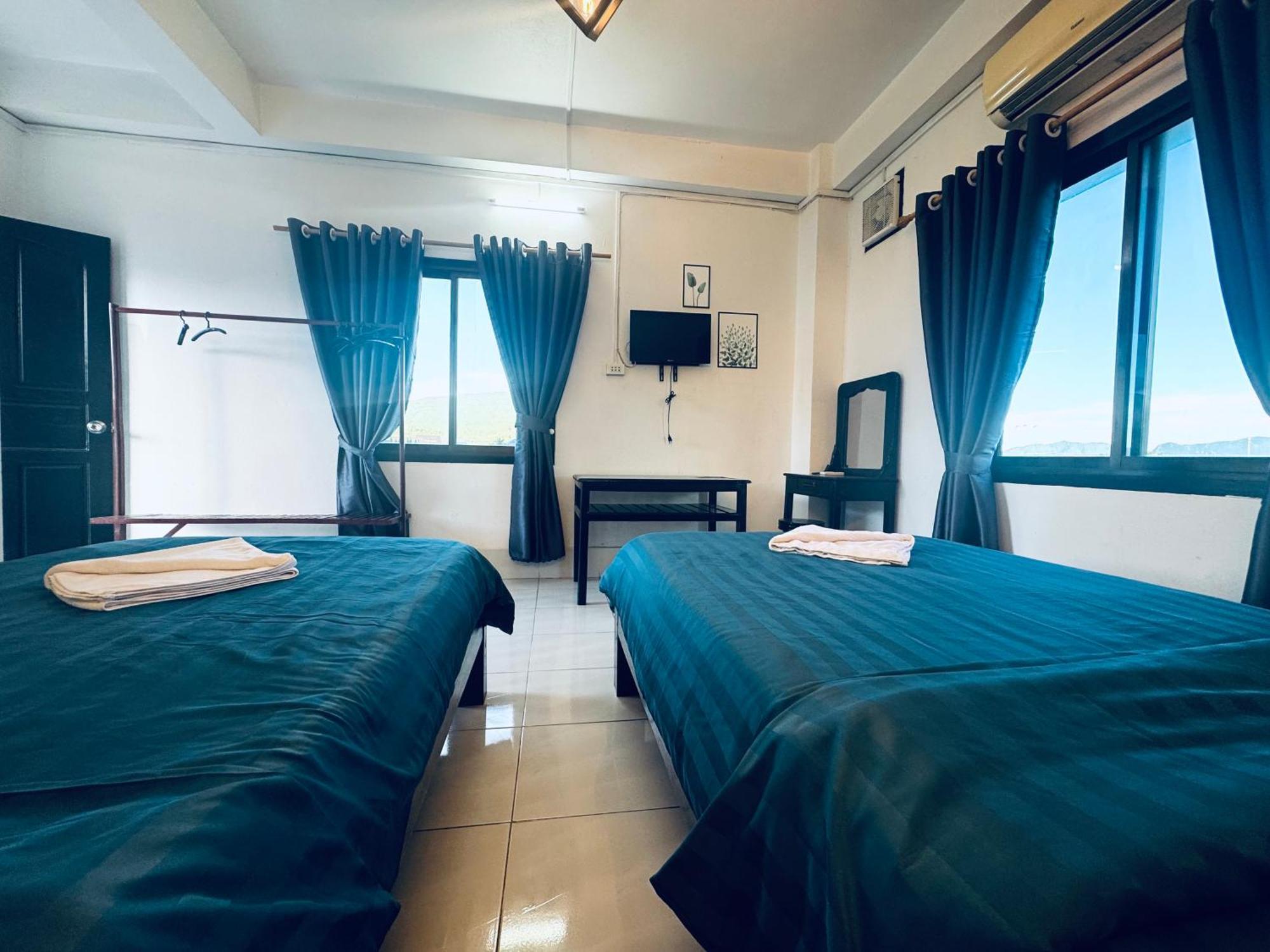 Vang Vieng Backpackers Hostel Esterno foto