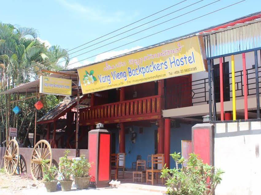 Vang Vieng Backpackers Hostel Esterno foto